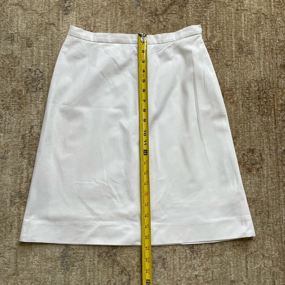 Brooks Brothers Classic White A-Line Skirt - Picture 5 of 9